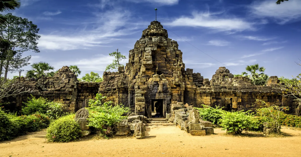 PHNOM CHISOR & TONLE BATI (Full day)