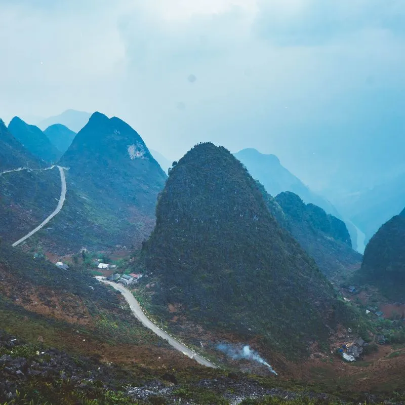 6 Day Ha Giang Yen Minh Meo Vac Cao Bang Ban Gioc Waterfall Tour – photo 3