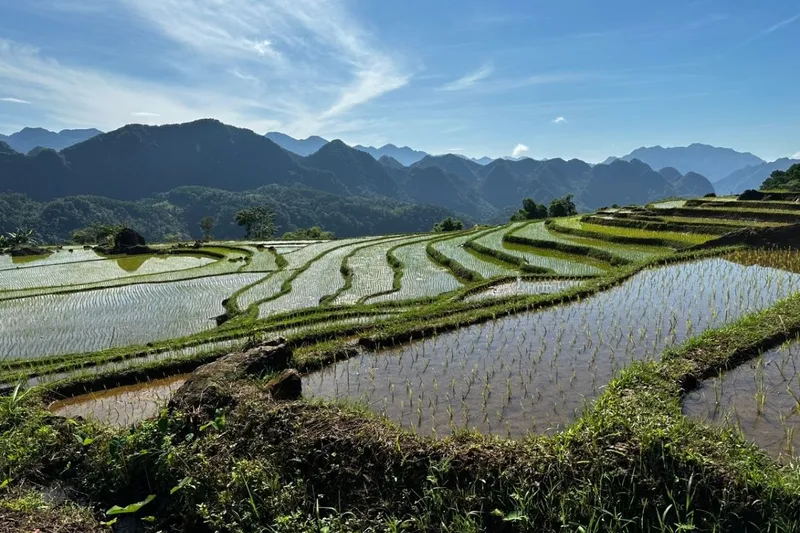 8D7N Mai Chau Valley Pu Luong Retreat Ninh Binh Halong Bay Tour – photo 3
