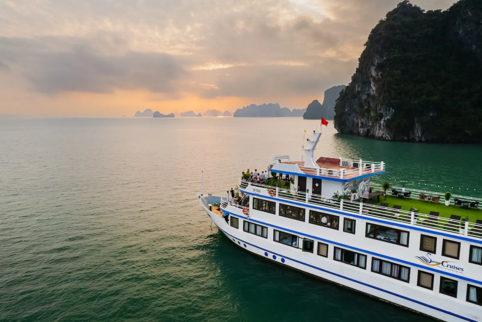SWAN CRUISES 2 DAYS 1 NIGHT – photo 3