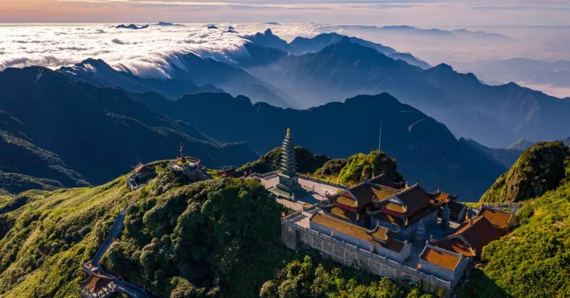 North Vietnam 7-Day Private Tour: Sapa, Halong Bay & Trang An