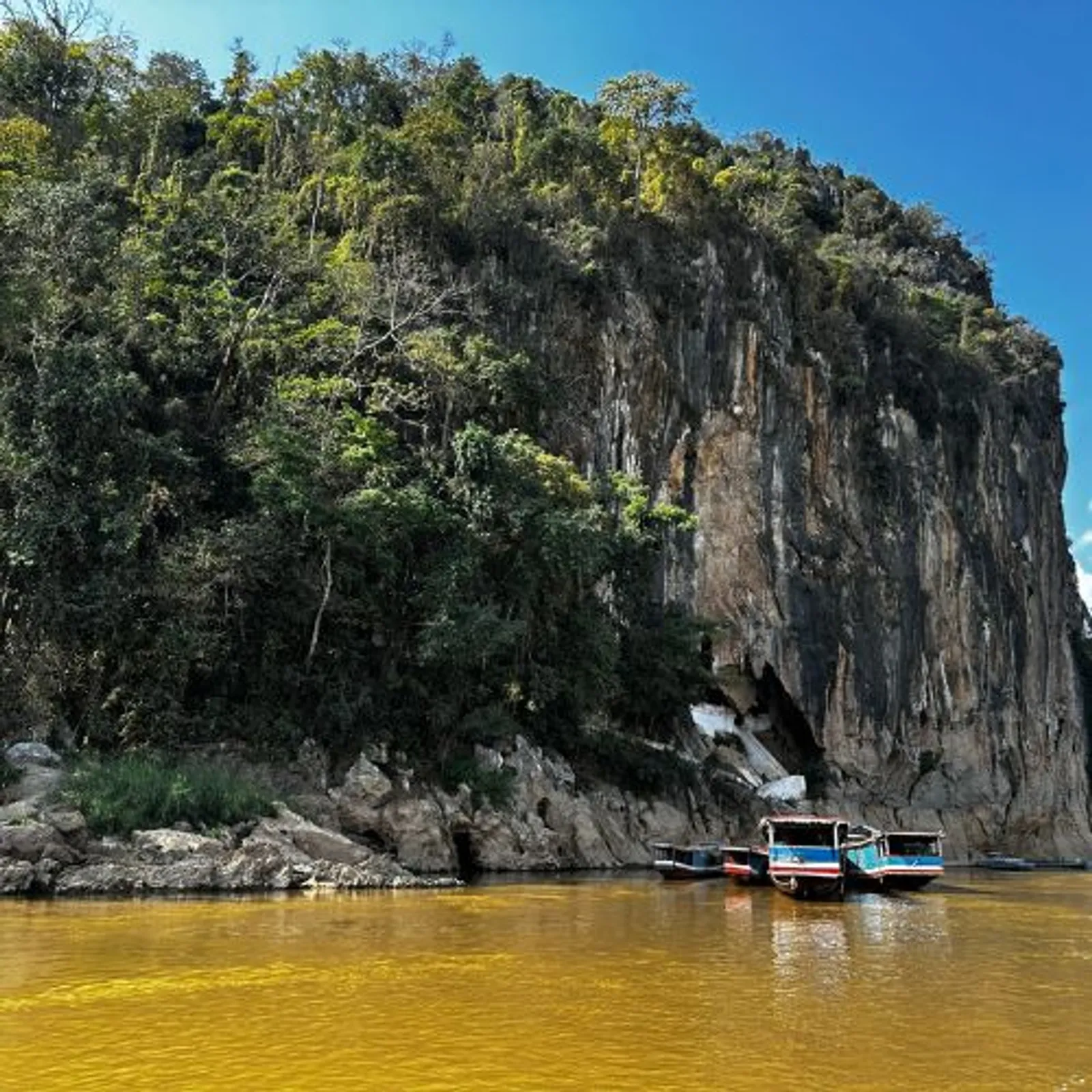 Vietnam Laos Cambodia Tour 11 Days / 10 Nights – photo 26