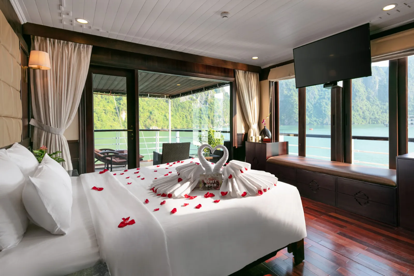 2D1N Mila Lux Cruise Halong Bay – photo 11