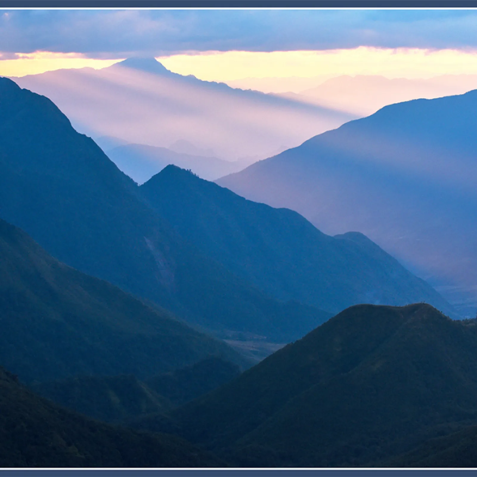 Ba Be Lake and Ban Gioc Waterfall Tour – photo 4
