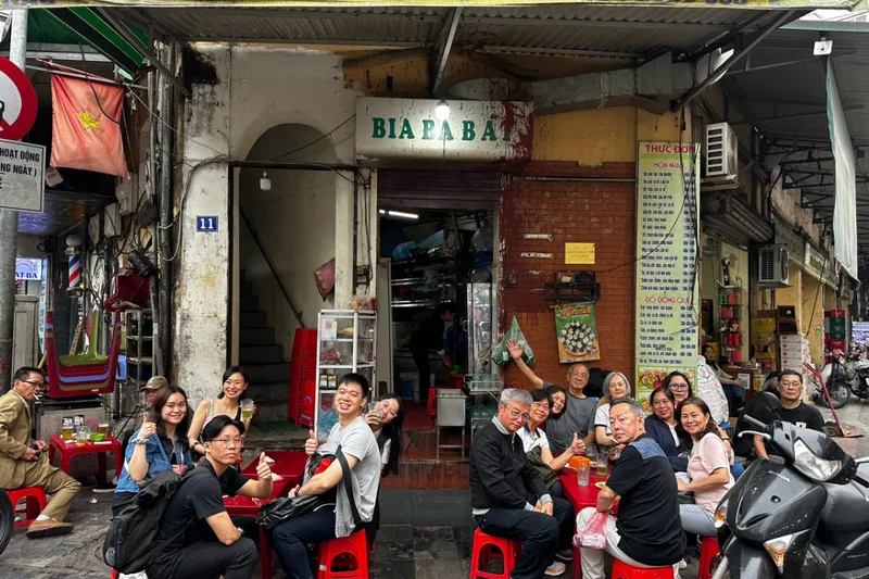 Discover the Vibrant Flavors of Hanoi Street Food Scene