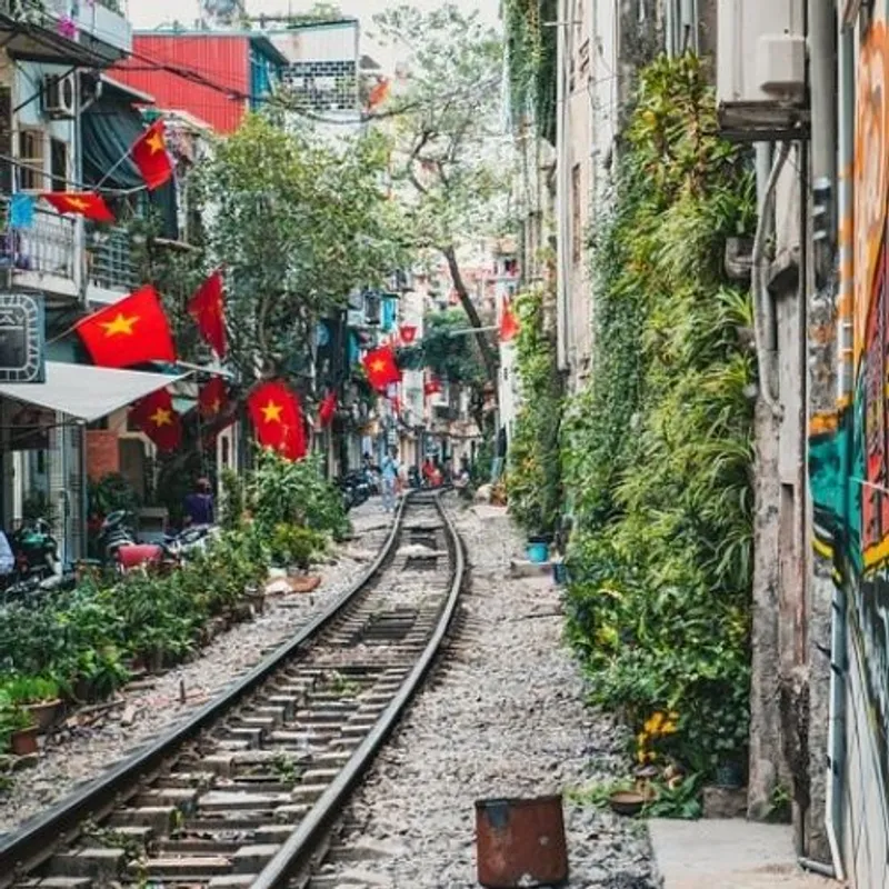 HARI 6 : HANOI DEPARTURE (MP)