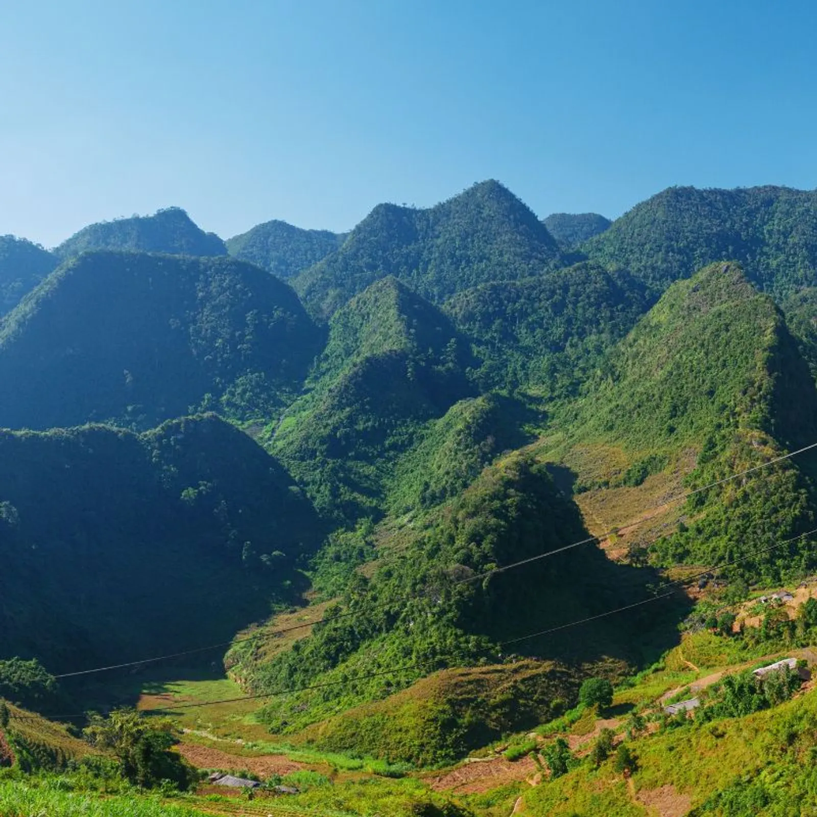 6 Day Ha Giang Yen Minh Meo Vac Cao Bang Ban Gioc Waterfall Tour – photo 12