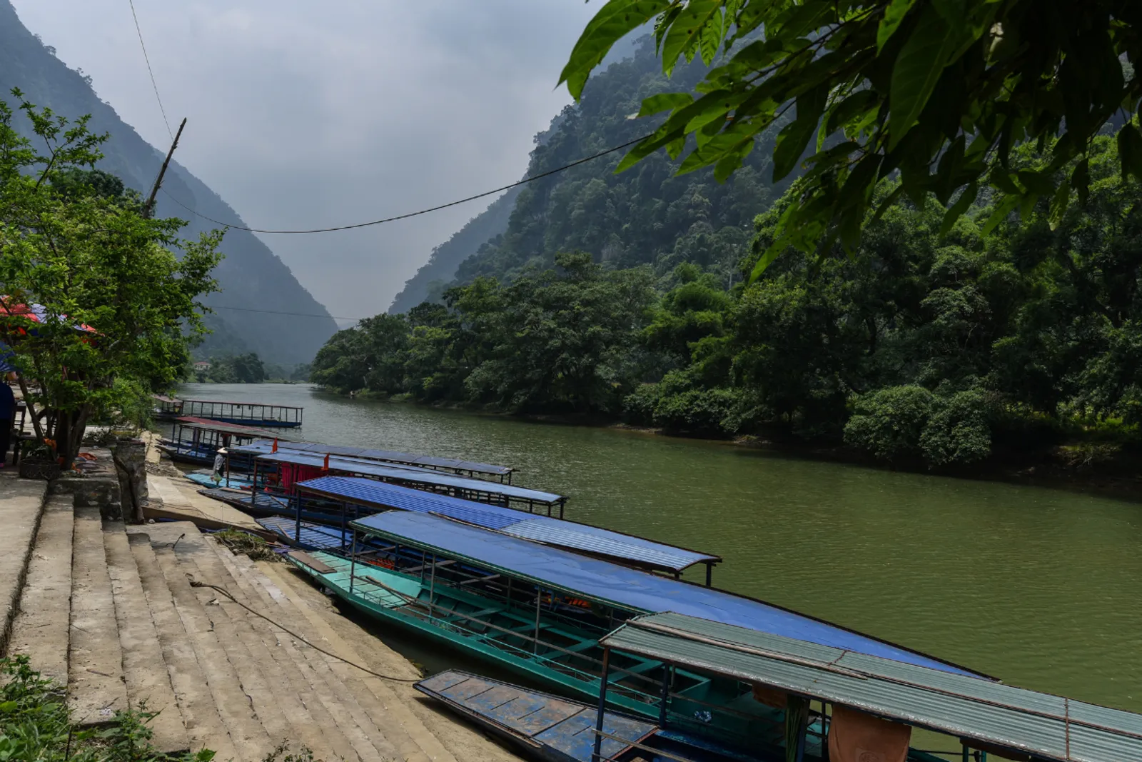 Northeast Vietnam 11-Day Private Tour: Ha Giang, Ba Be, Ban Gioc & Halong Bay – photo 11