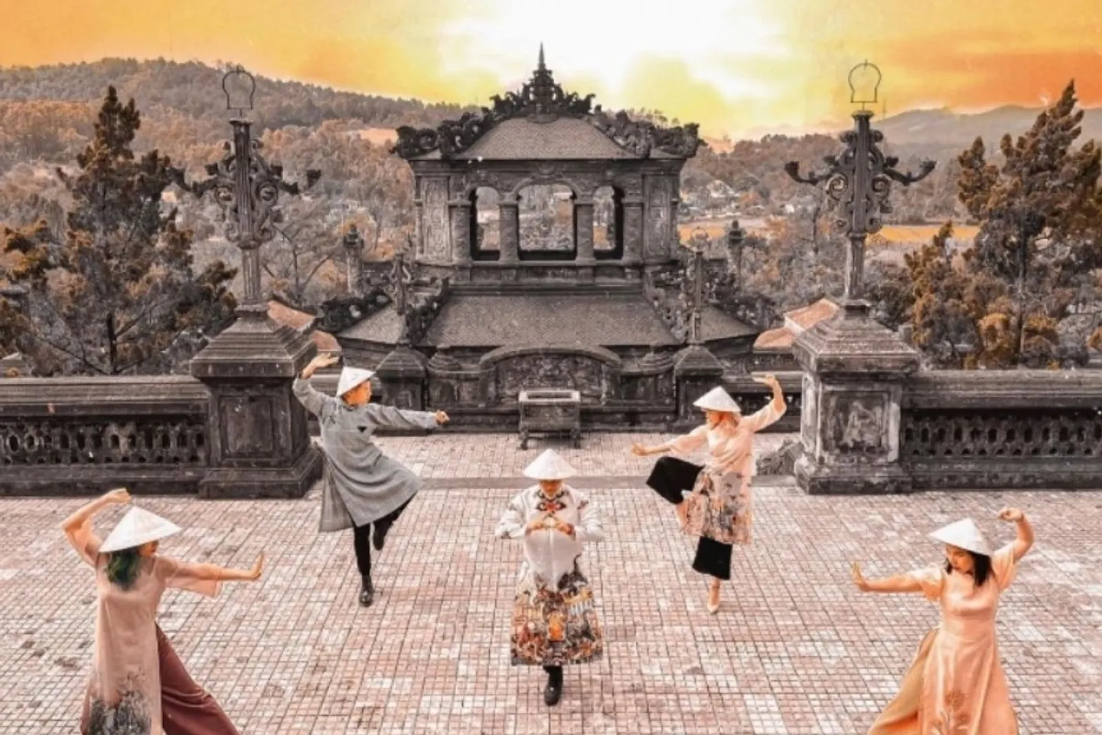 5D4N Exquisite Da Nang / Hue / Hoi An / Ba Na Hill Tour – photo 14