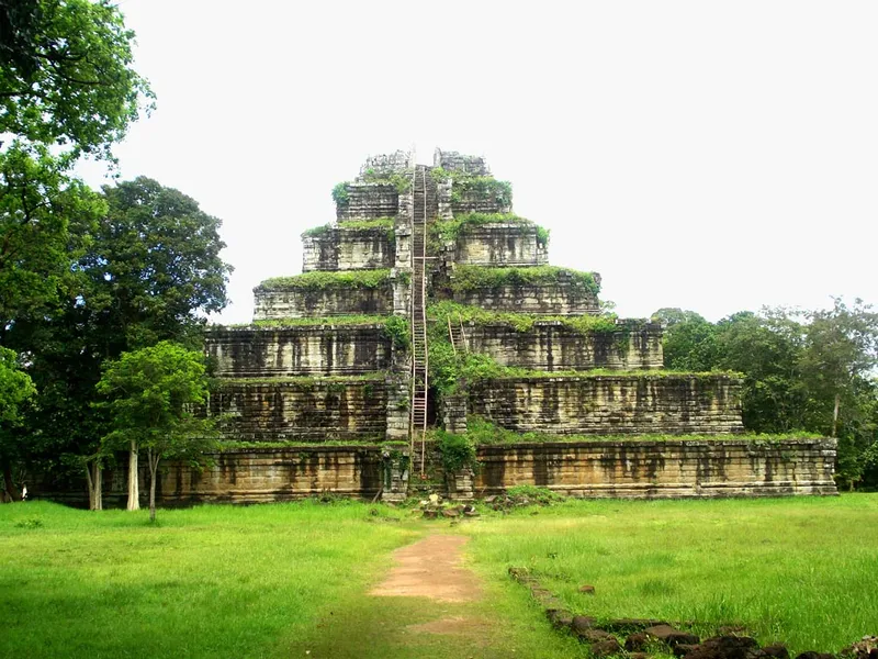 cambodia tour holidays-02