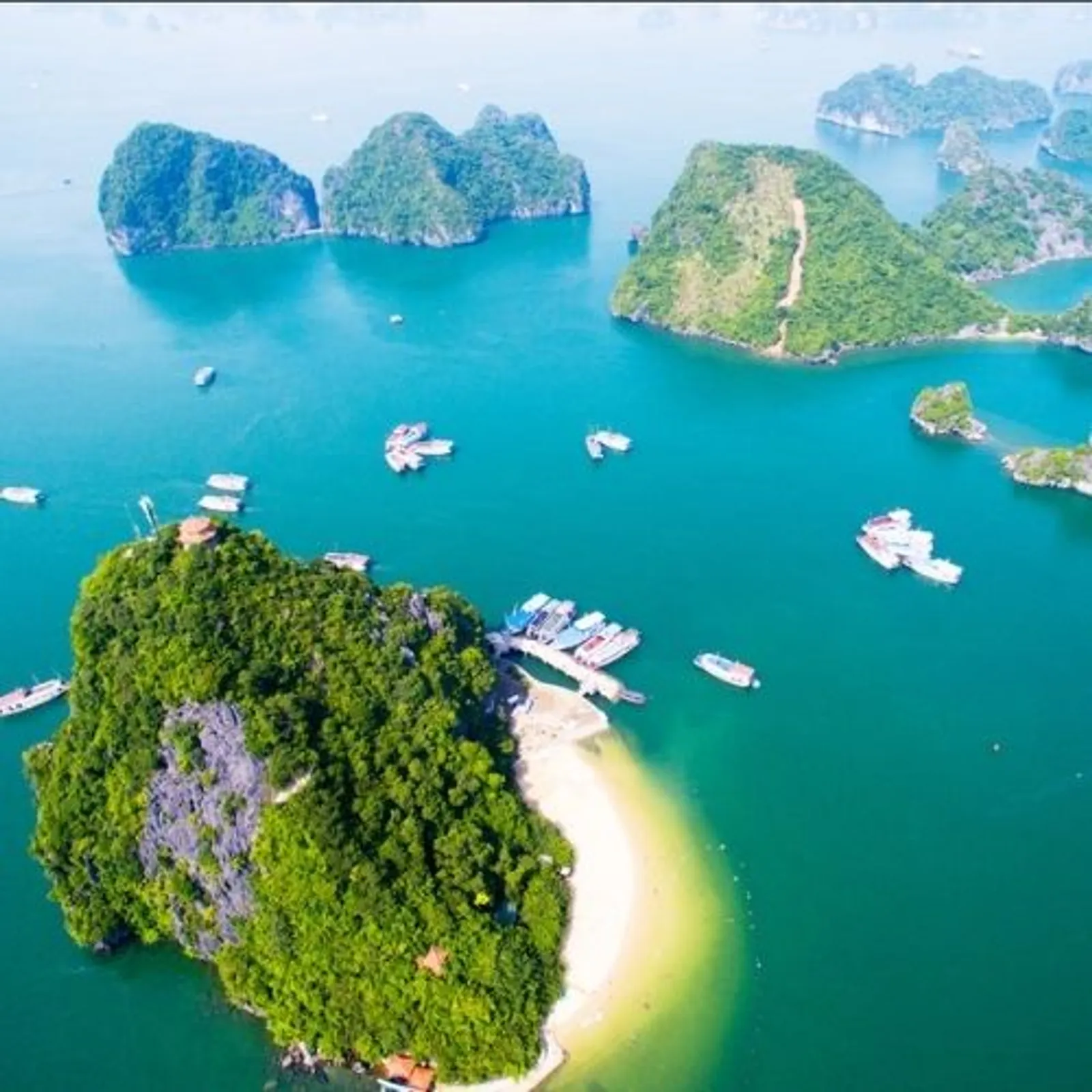 Paket Wisata Vietnam di Hanoi Halong Trang An 5 Hari 4 Malam – photo 9