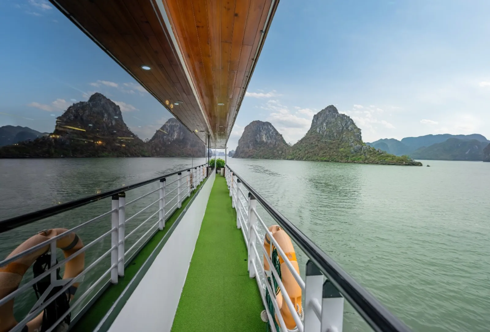 vera cruises restaurant-3