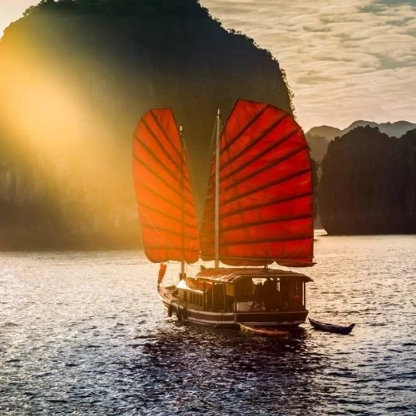 6H5M Kota Da Nang - Ba Na Hills-Camthanh- Hoi An -Hanoi -Teluk Halong – photo 53