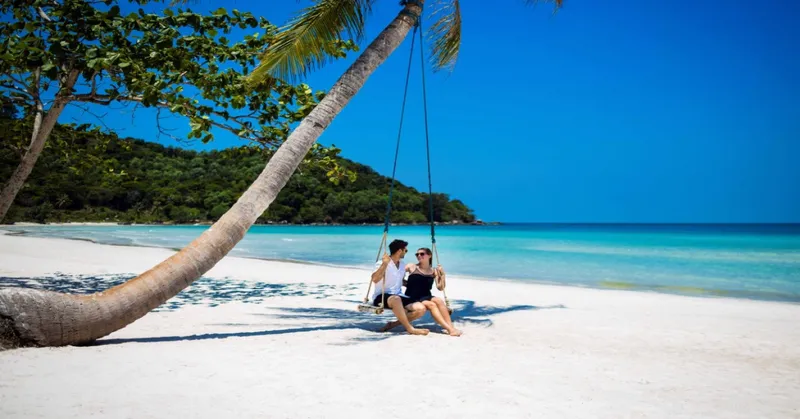 Romantic Vietnam Honeymoon Tour 14 Days