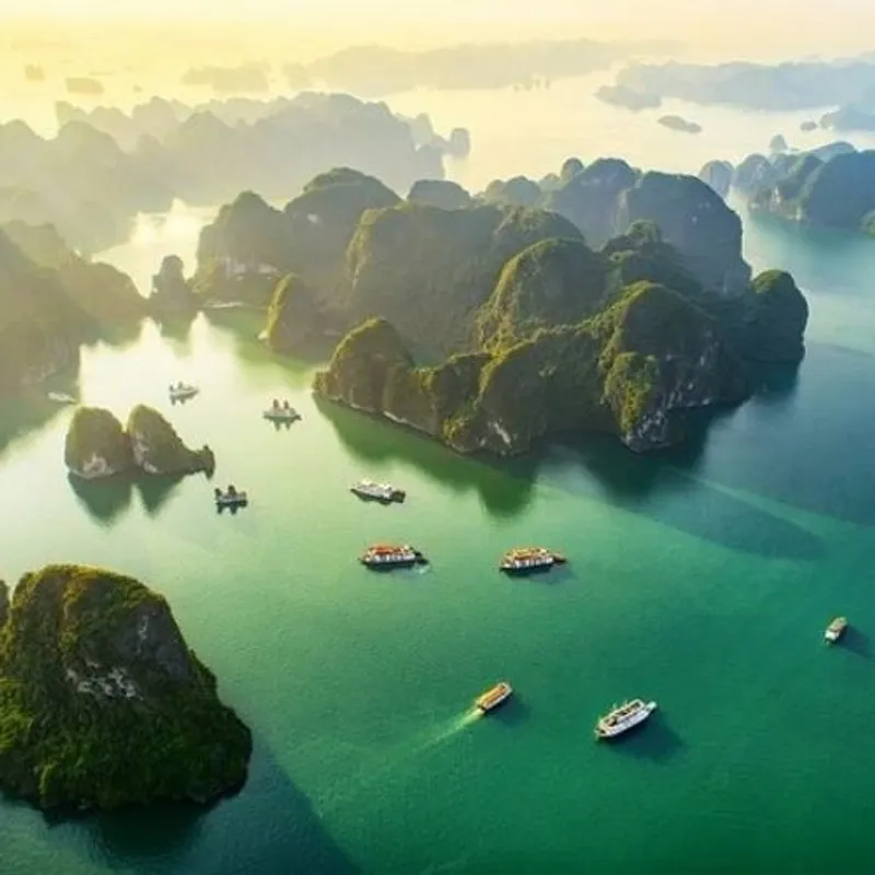 HARI 2: HANOI + HA LONG BAY (SARAPAN/MAKAN SIANG/MAKAN MALAM)
