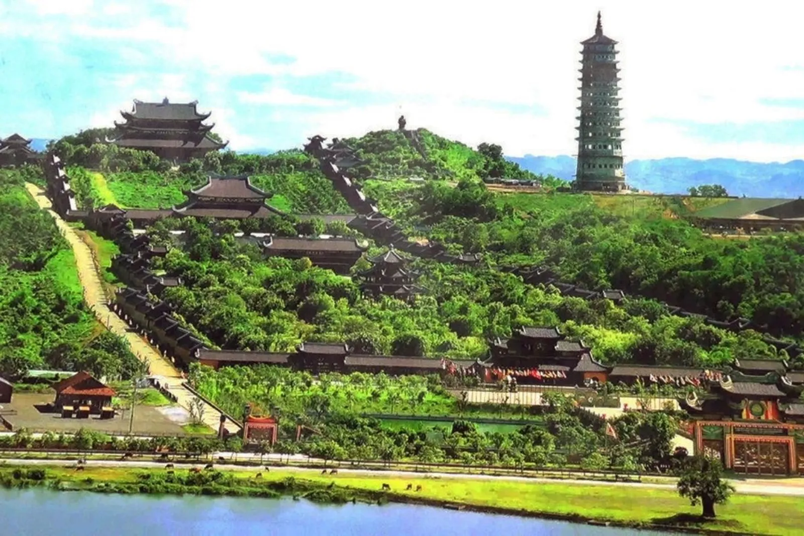 Bai Dinh - Trang An Tour 1 Day – photo 11