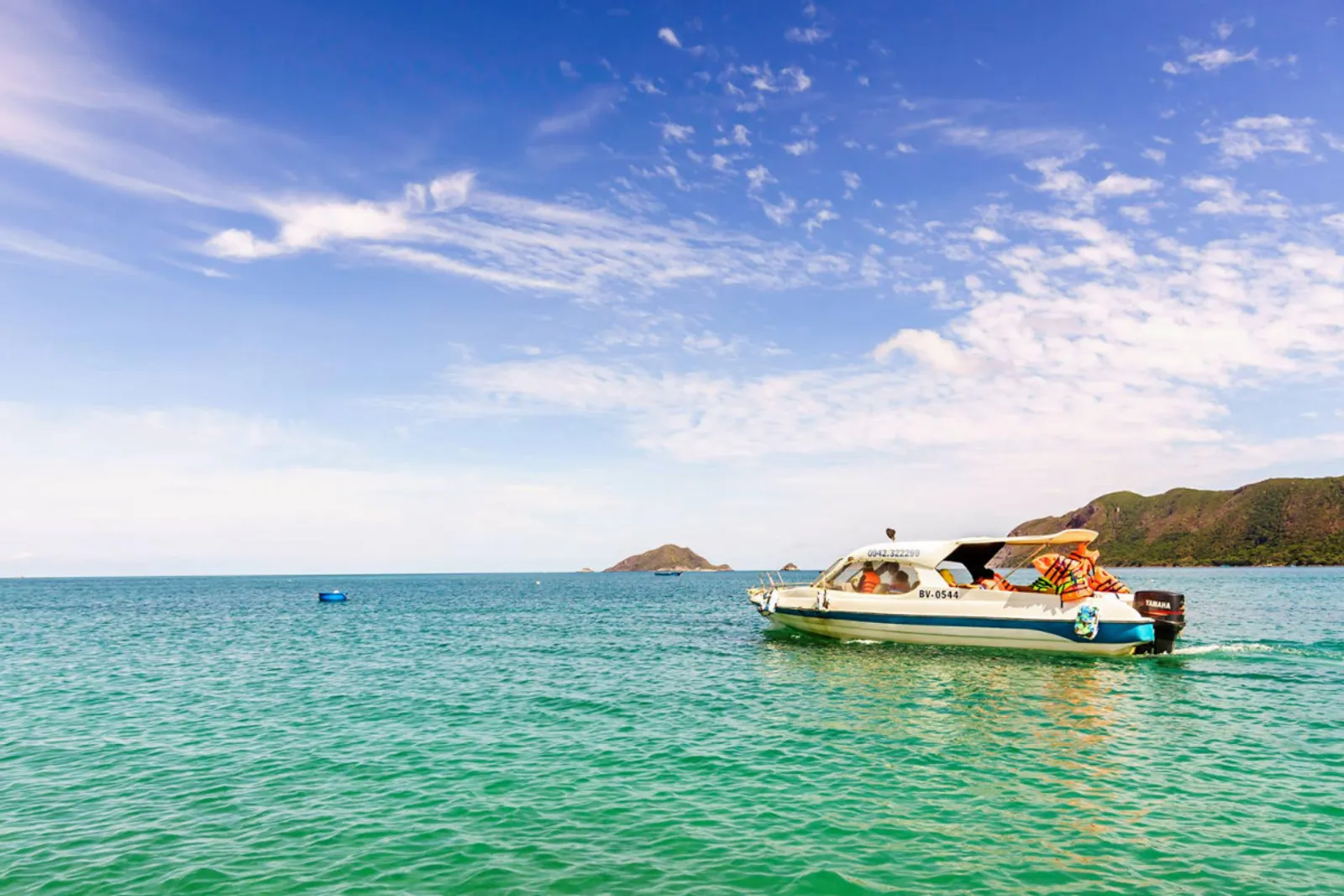 Discover Bay Canh Island & Tai Island, Con Dao Tour – photo 3