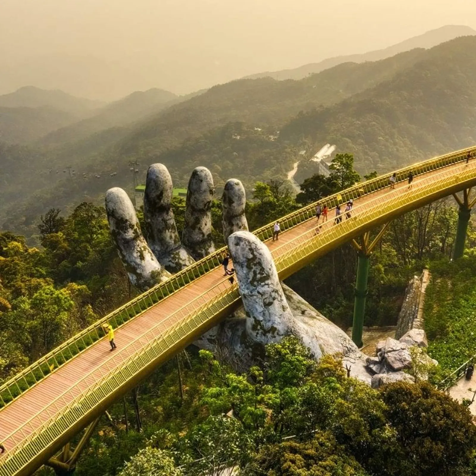5D4N DA NANG / HOI AN / HUE / OVERNIGHT ON Ba Na HILLS TOUR – photo 30