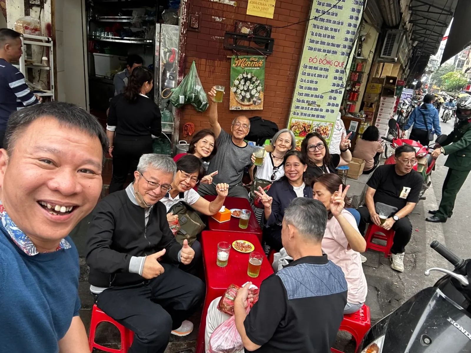 Discover the Vibrant Flavors of Hanoi's Street Food Scene – photo 17