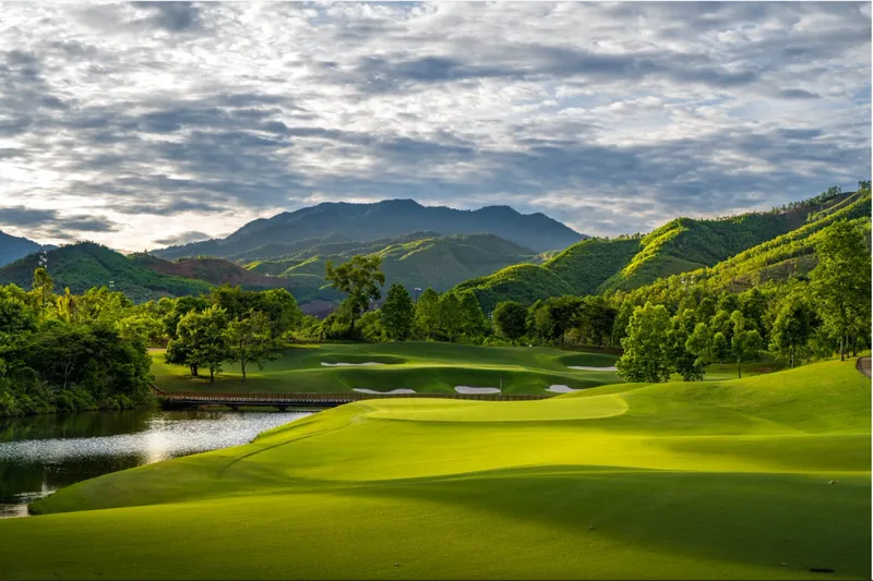 Golf at Ba Na Hills Golf Club (Breakfast)