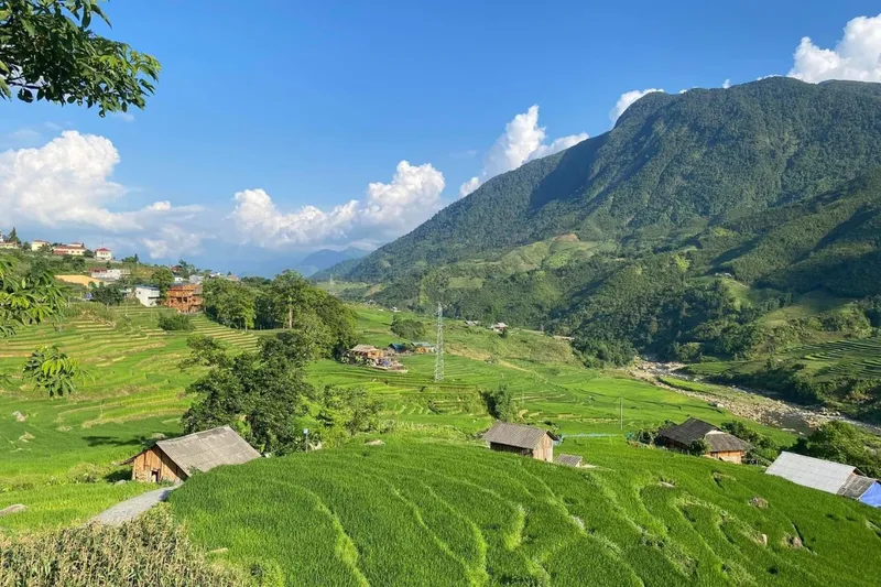 Sapa → Lao Chai → Ta Van → Lao Cai → Hanoi