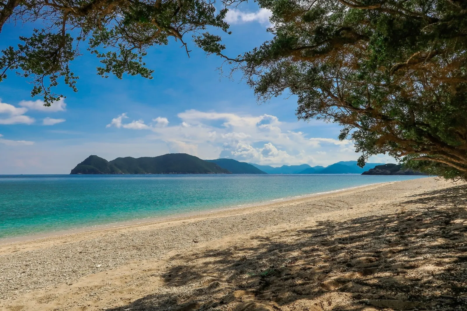 Discover Bay Canh Island & Cau Island, Con Dao Tour – photo 11