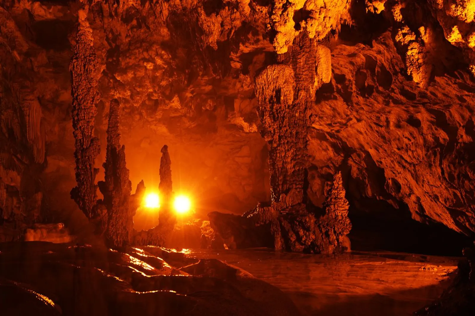 Nguom Ngao Cave, Cao Bang: A Journey into the Depths of Beauty