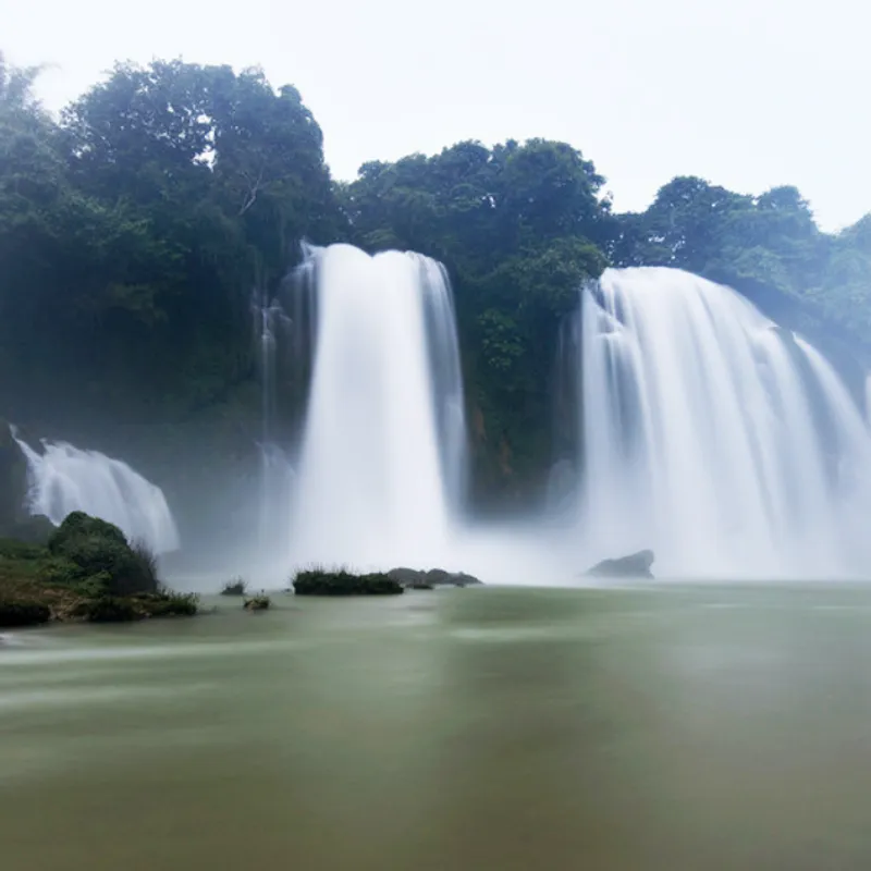 Ba Be Lake and Ban Gioc Waterfall Tour – photo 3