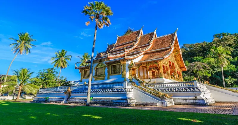 Vientiane - Luang Prabang 4days 3nights