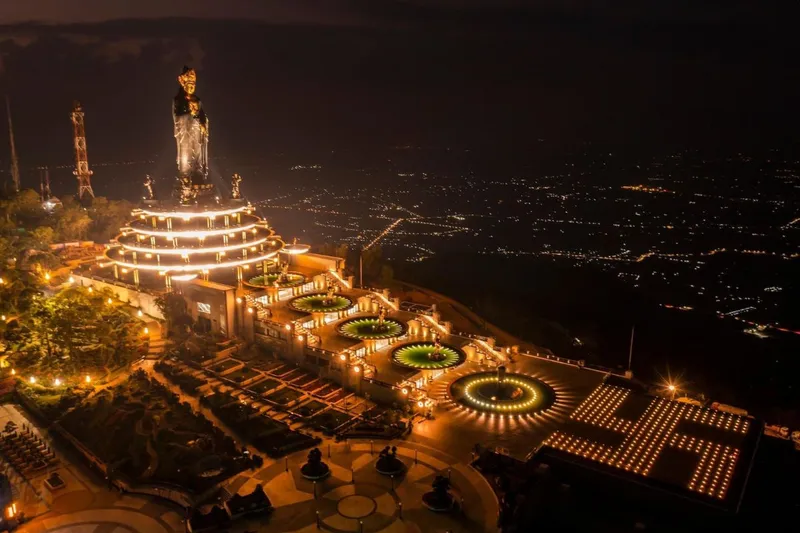 4D3N Ho Chi Minh City / Cu Chi / Tay Ninh / Black Virgin Mountain / My Tho Tour – photo 2