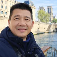 Portrait of Andrew Thong