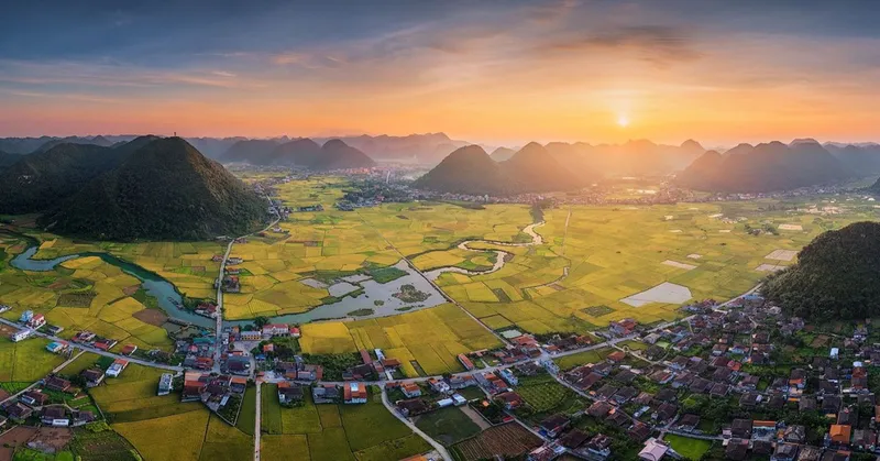 5D4N Hanoi  Bac Son Valley Ban Gioc  Ba Be Lake Tour