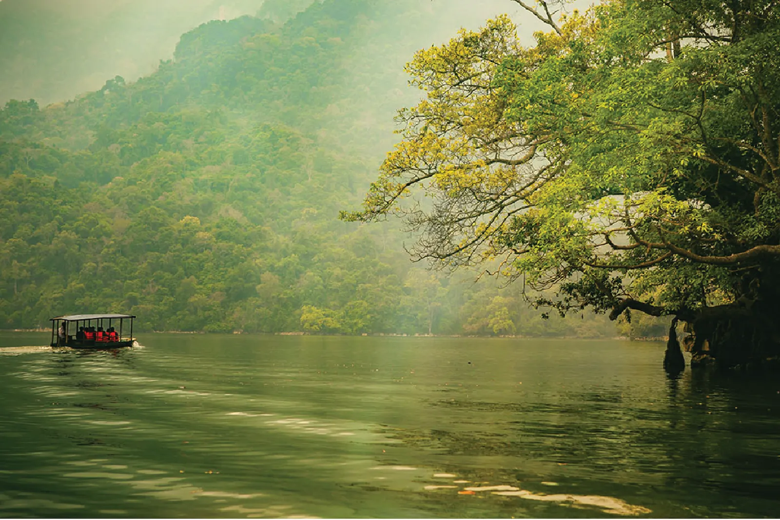 Ba Be National Park Tour – Vietnam Tour 1001 for Natural Lovers