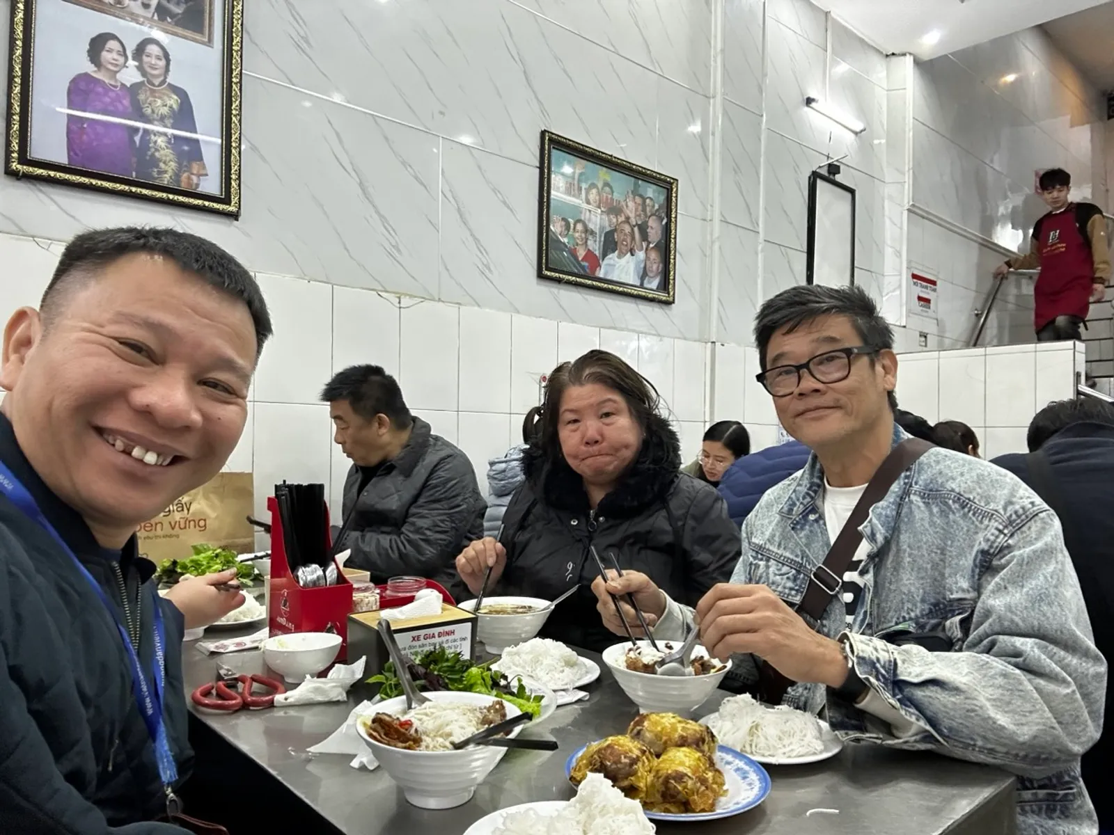 Discover the Vibrant Flavors of Hanoi's Street Food Scene – photo 22