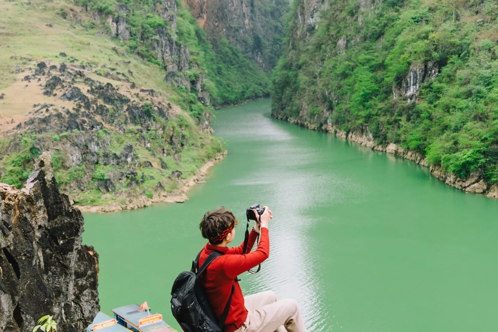 Northeast Vietnam 11-Day Private Tour: Ha Giang, Ba Be, Ban Gioc & Halong Bay – photo 35