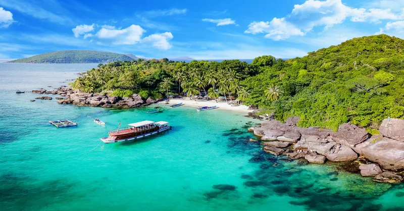 Tai Island, Con Dao Snorkeling Tour