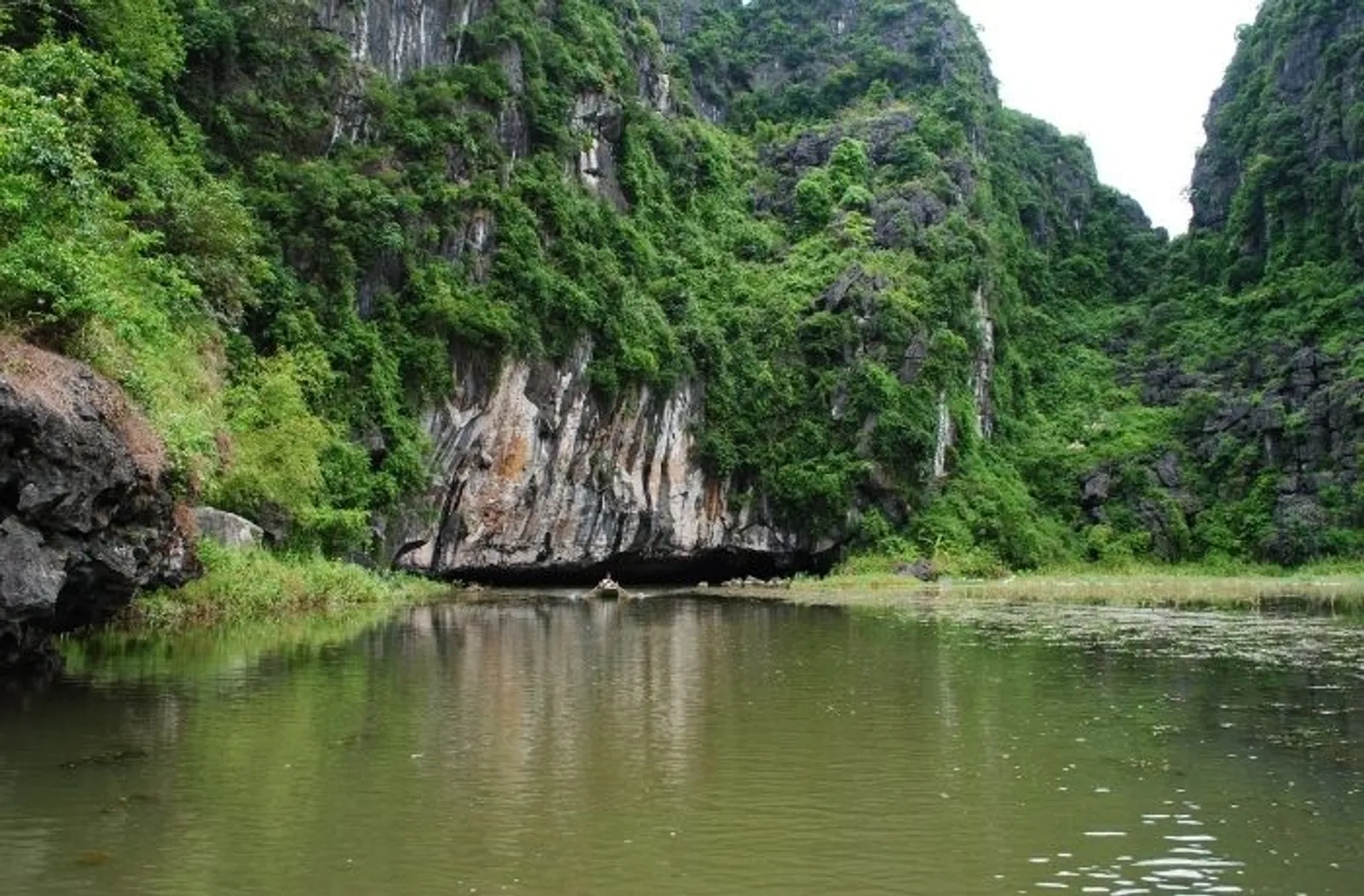 Hoa Lu, Tam Coc, Bich Dong Day Tour – photo 10