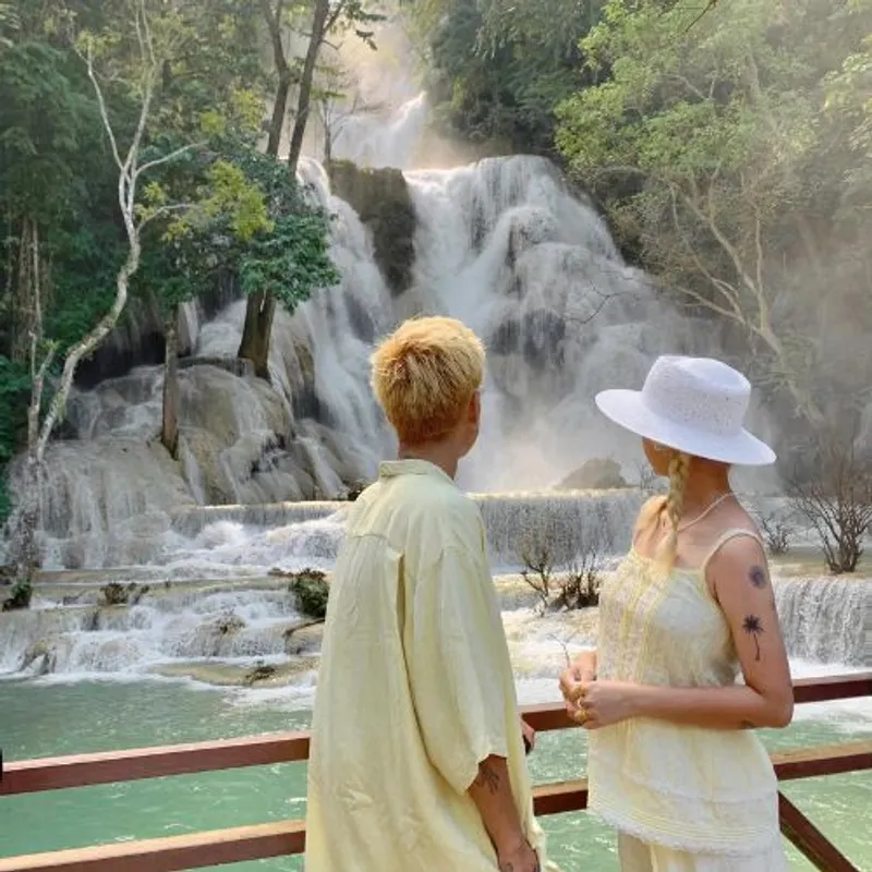 Luang Prabang – Khoangsi Waterfall – City Tour( Breakfast)