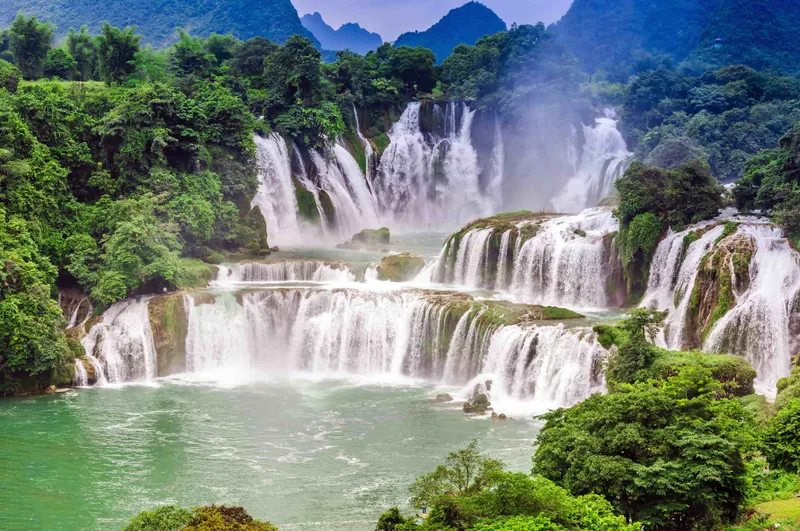 Northern Vietnam 6-Day Private Tour: Sapa, Ha Giang Loop & Ban Gioc Waterfall